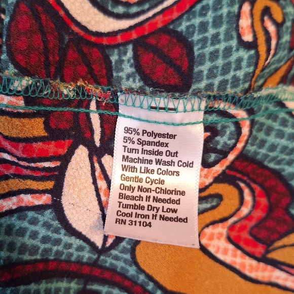 Red camel floral ruffle dress sz medium *C1 - Picture 3 of 6